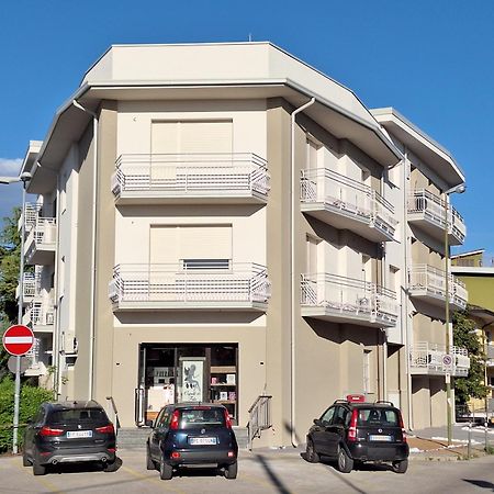 Casa Vacanza Mariateresa Apartment Valeggio sul Mincio Bagian luar foto