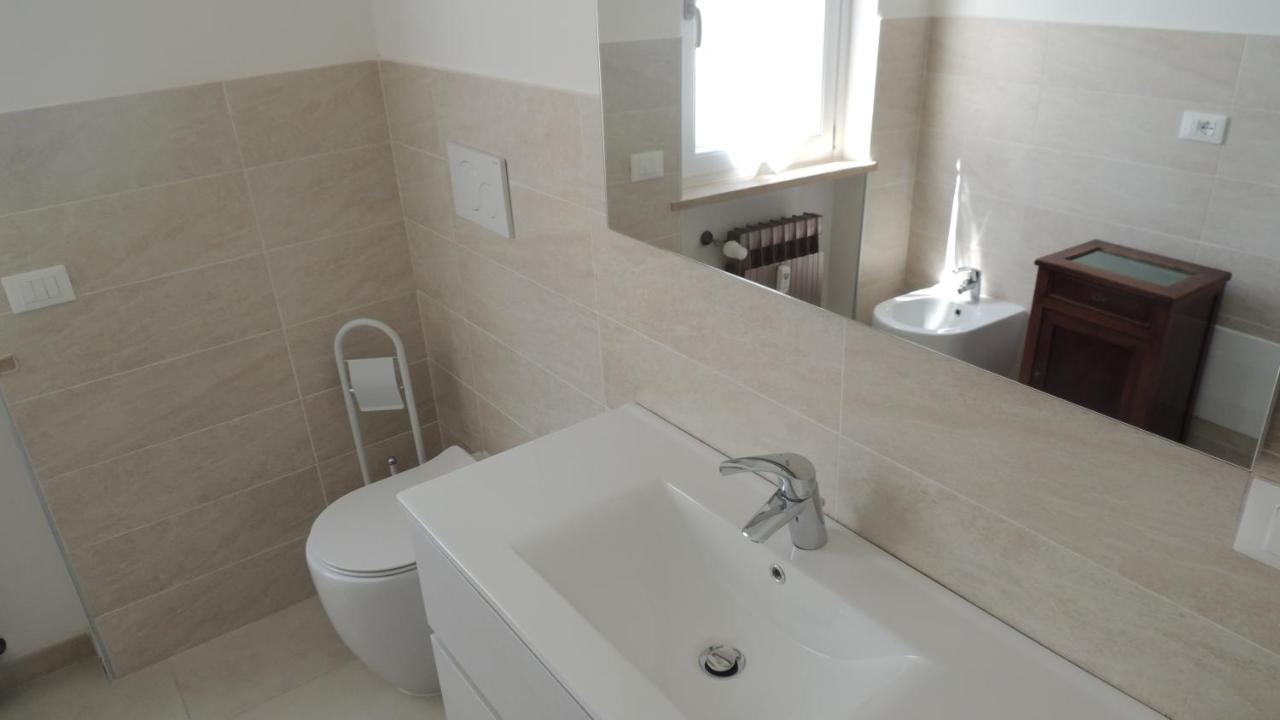 Casa Vacanza Mariateresa Valeggio sul Mincio Bagian luar foto