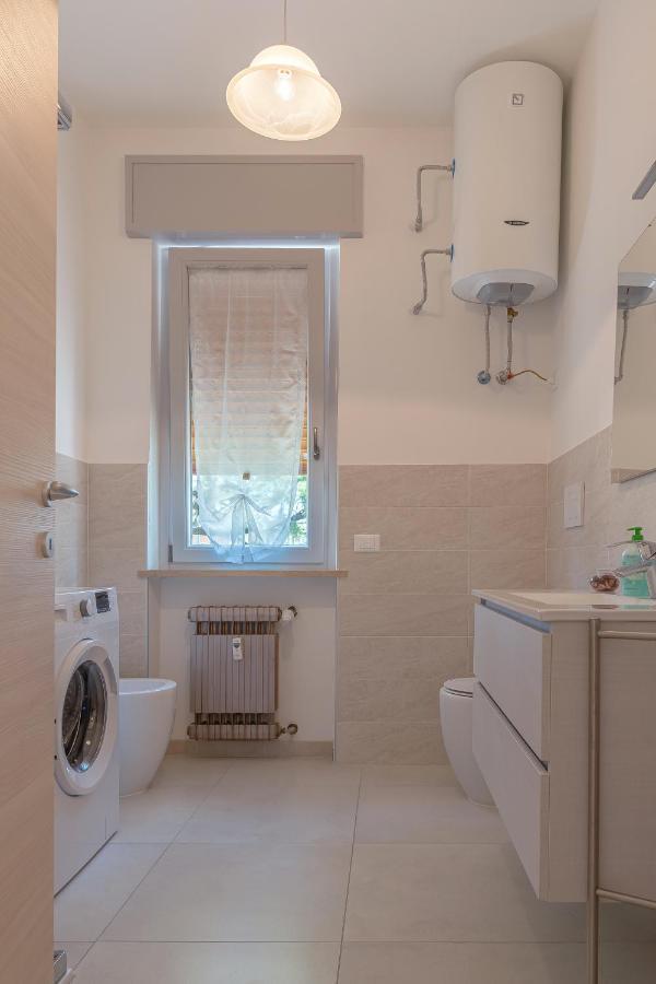 Casa Vacanza Mariateresa Valeggio sul Mincio Bagian luar foto