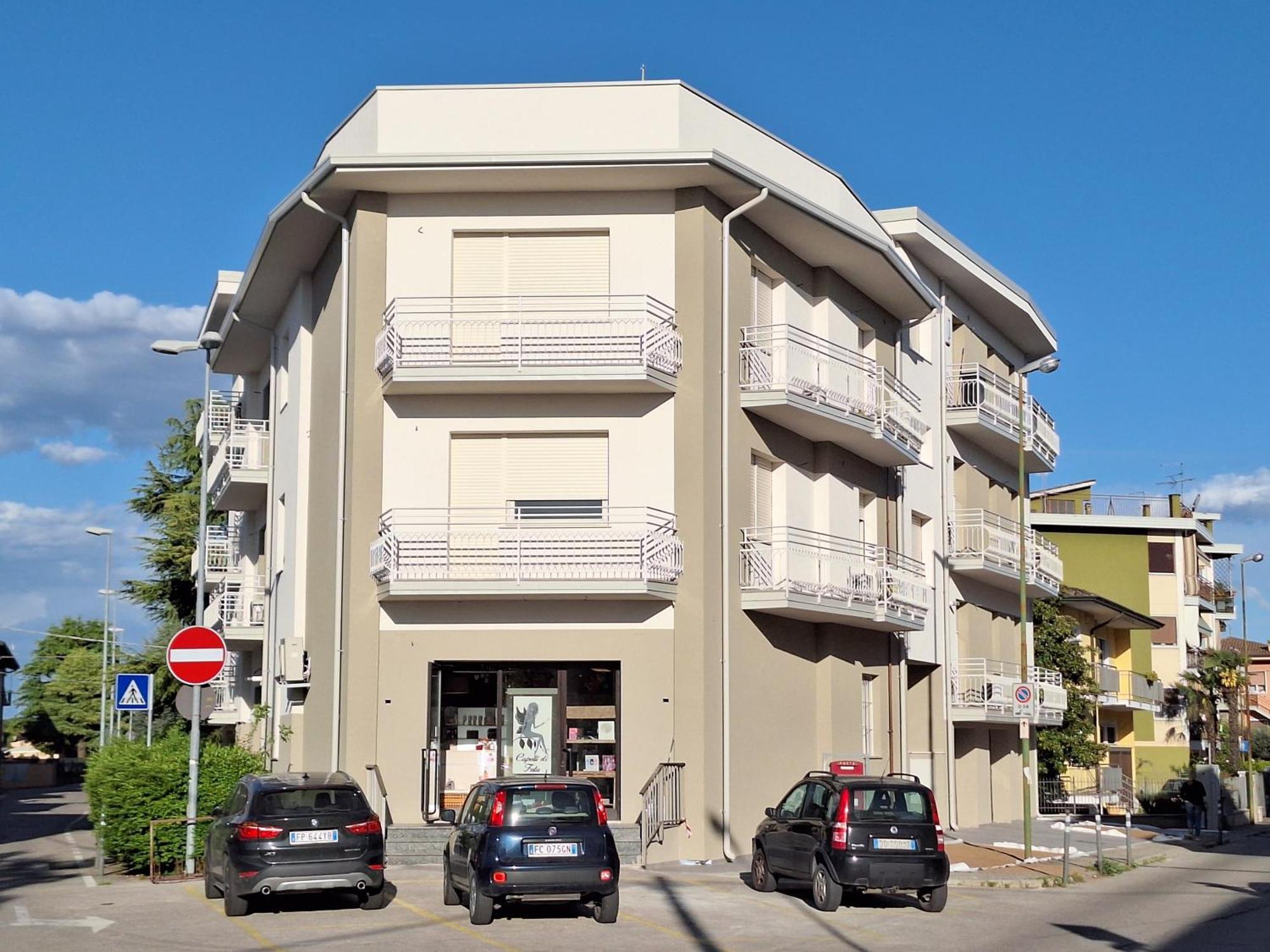 Casa Vacanza Mariateresa Apartment Valeggio sul Mincio Bagian luar foto